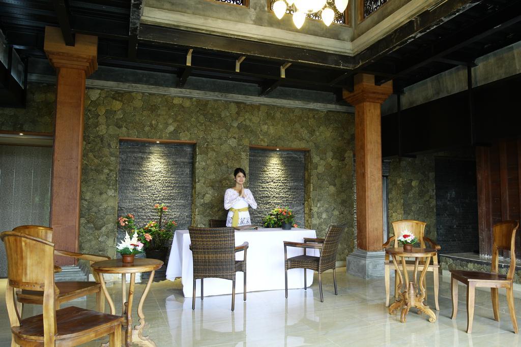 Puri Karang Besakih Hotel Menanga Exterior foto